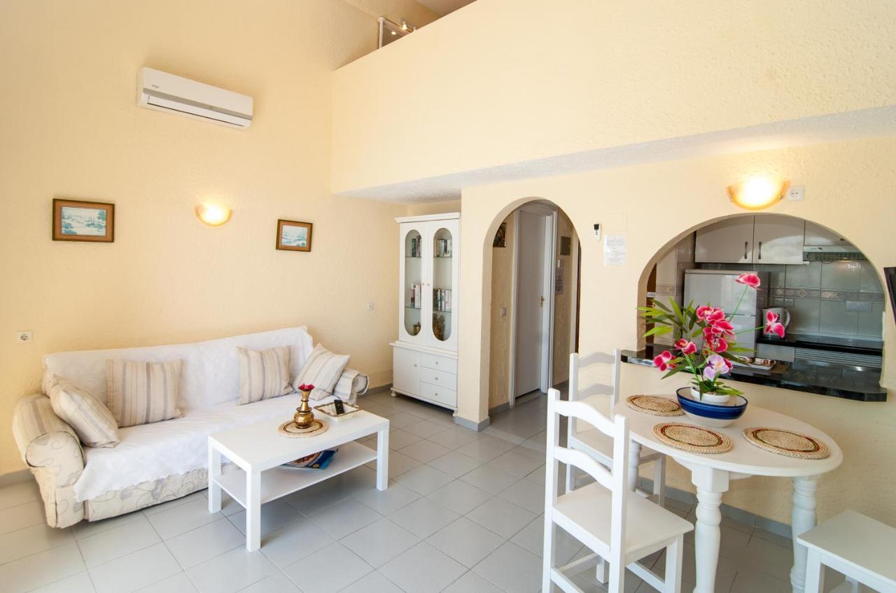 Skol 911A 1 Bedroom Duplex With Sea Views Marbella Esterno foto
